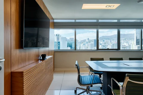 Corporativo — imagem 2 do portfólio da Santa Cecília